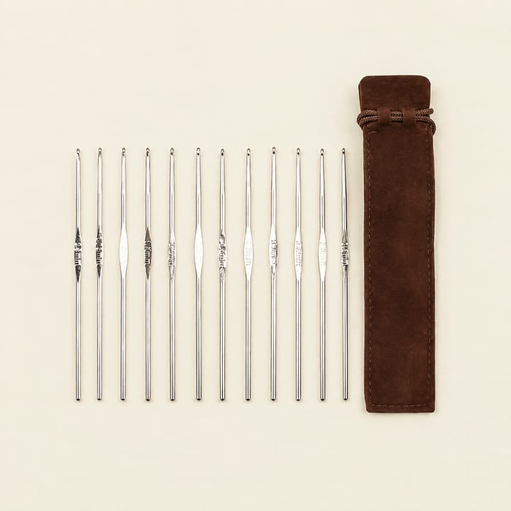 Colorful Aluminum Crochet Hook Set, Silver with brown pouch