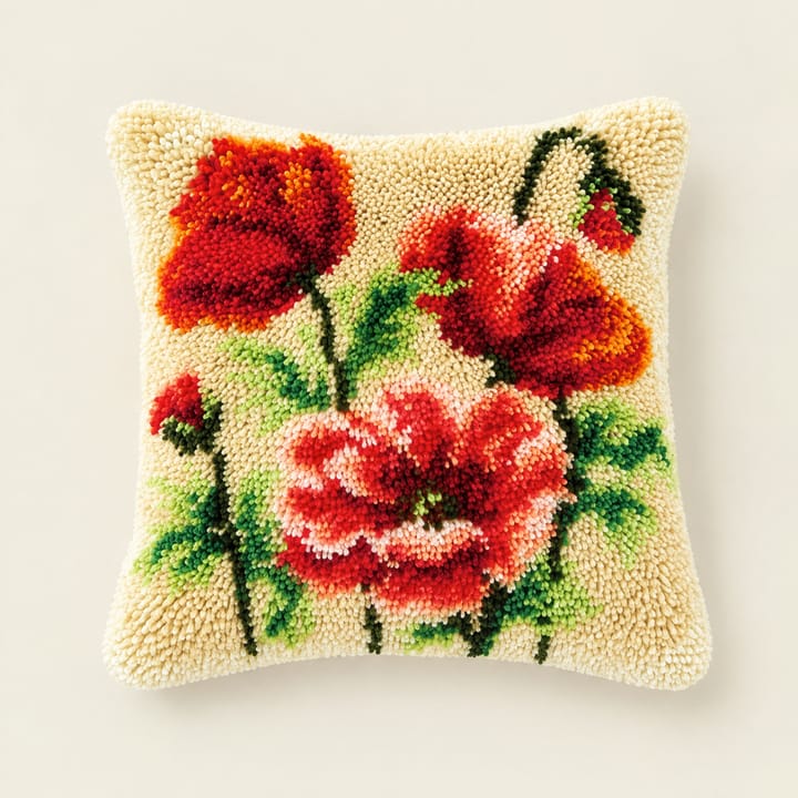 Red poppies latch hook pillow, 17 x 17 in