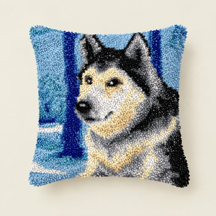 Husky latch hook pillow, 17 x 17 in